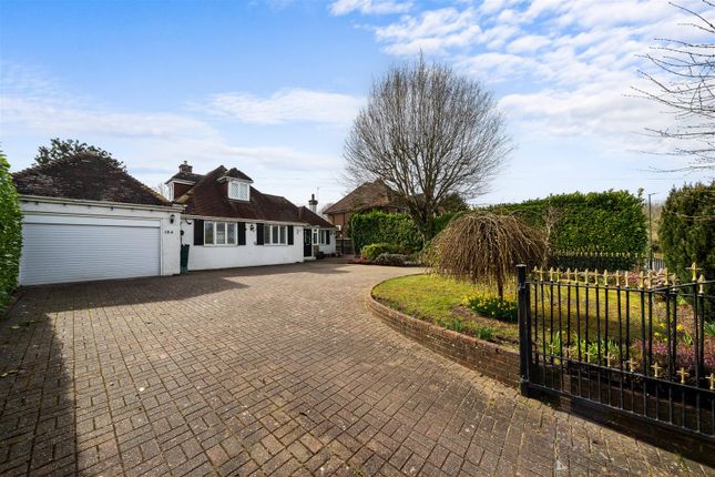 4 bedroom detached bungalow for sale