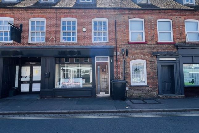HIGH STREET, THATCHAM RG19 3 bed maisonette for sale