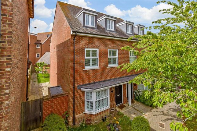 4 bed semi-detached house