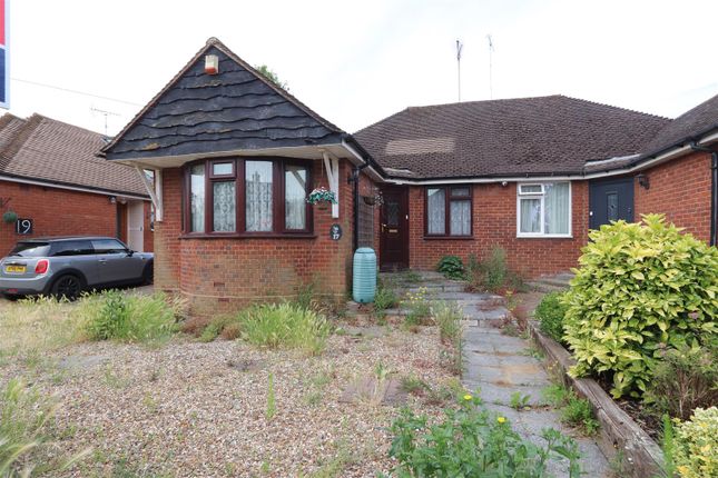Rochford Avenue, Shenfield, Brentwood 3 bed semi
