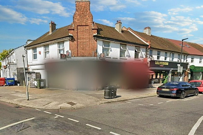 Heston Road, HOUNSLOW TW5 5 bed flat for sale