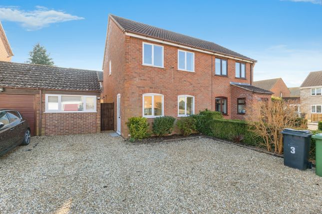3 bed semi-detached house