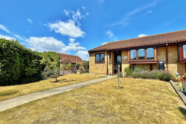 2 bedroom semi-detached bungalow for sale