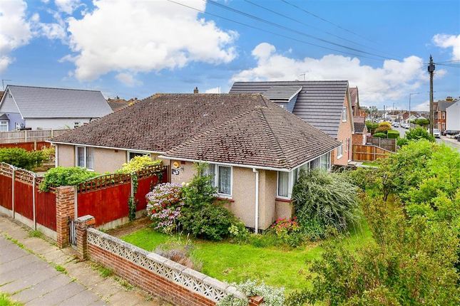 Sandown Drive, Herne Bay, Kent 3 bed detached bungalow for sale