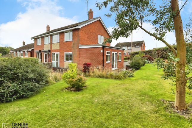 3 bedroom semi-detached house for sale