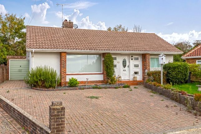Church Close, Lancing 2 bed detached bungalow for sale