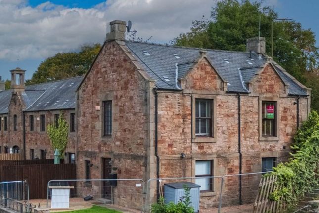 Dundee DD4 4 bed end of terrace house for sale