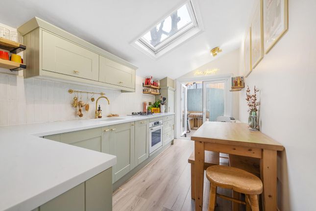 2 bed property