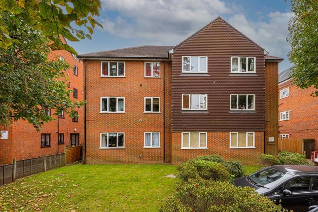 Grove Road, Cheam, Sutton 1 bed flat for sale
