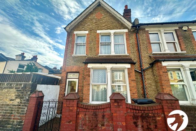 Leahurst Road, London, SE13 2 bed end of terrace house for sale