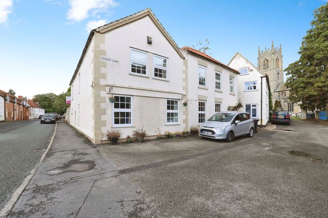 4 bed detached house