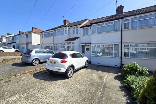 Reynolds Drive, Edgware 3 bed terraced house for sale