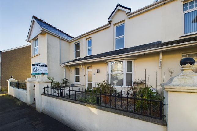 Fenton Place, Porthcawl CF36 3 bed apartment for sale