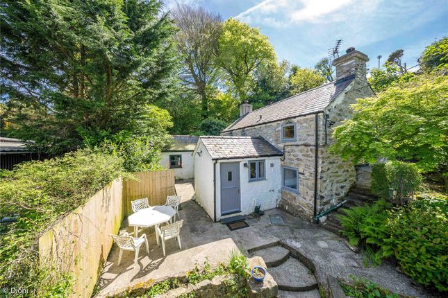 2 bed cottage