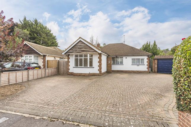 Linchfield Road, Datchet 4 bed detached bungalow for sale