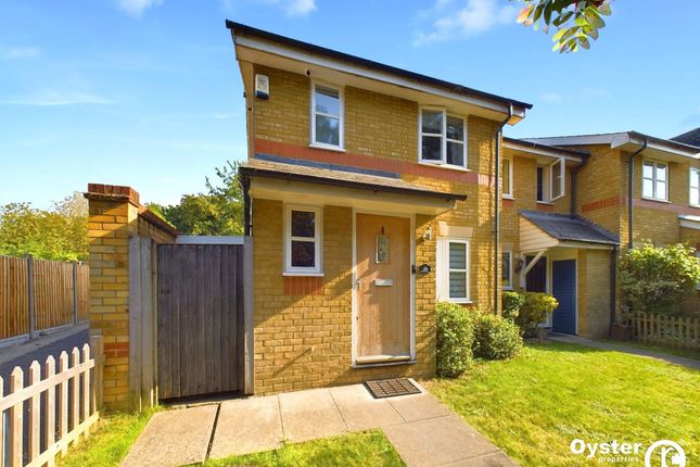Lonsdale Drive, Enfield, EN2 3 bed end of terrace house for sale