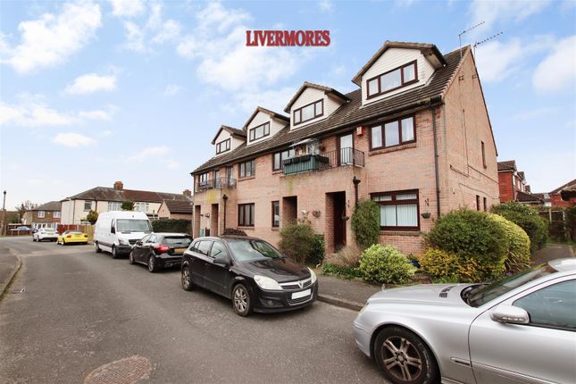 The Terraces, Stone, Dartford, Kent 1 bed maisonette for sale