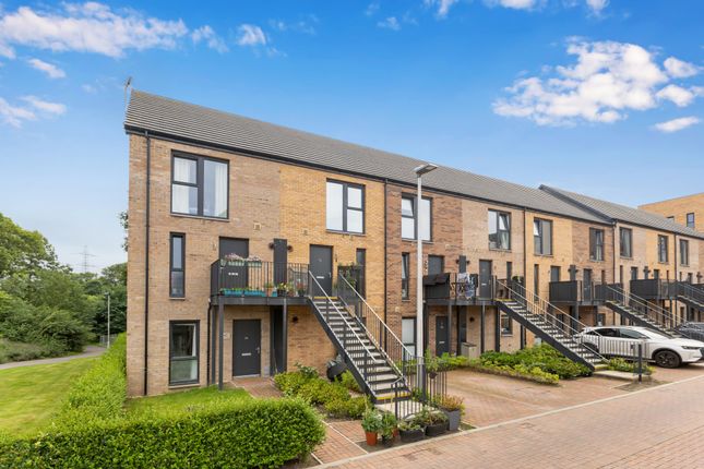2 bedroom duplex for sale