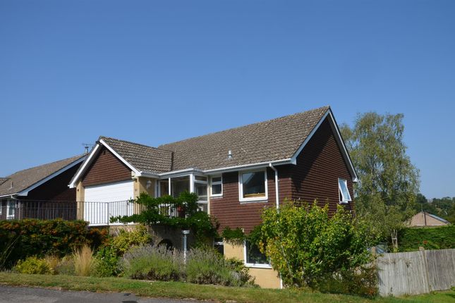 Mill Rise, Bourton 4 bed detached house for sale