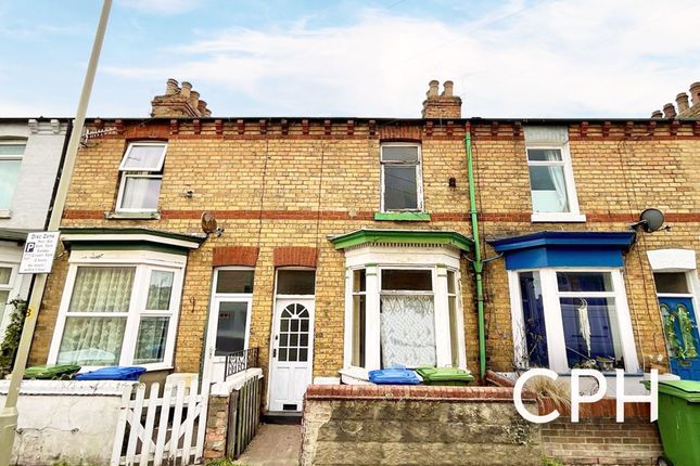 Commercial Street, Scarborough, YO12 2 bed house for sale
