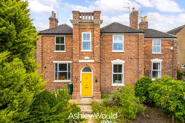 Shrubbery Hill, Kidderminster DY10 7 bed detached house for sale