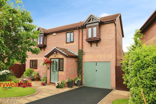 Meadowcroft Close, Whiston, Rotherham 3 bed detached house for sale