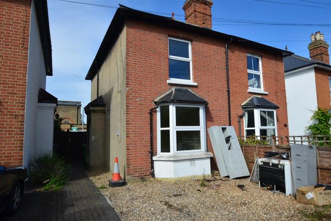 Semi-detached house for sale