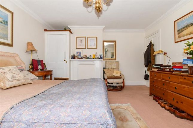 Astor Road, Broadstairs, Kent 2 bed cottage for sale