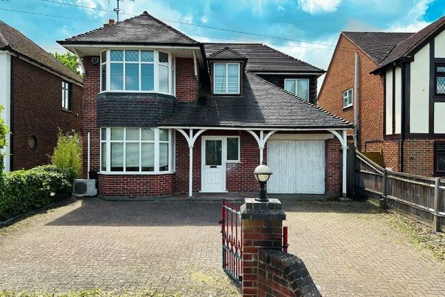 London Road, Sittingbourne ME10 4 bed detached house for sale