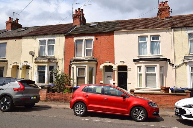 5 bedroom terraced house for sale