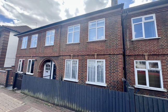 Southcroft Road, London 3 bed maisonette for sale