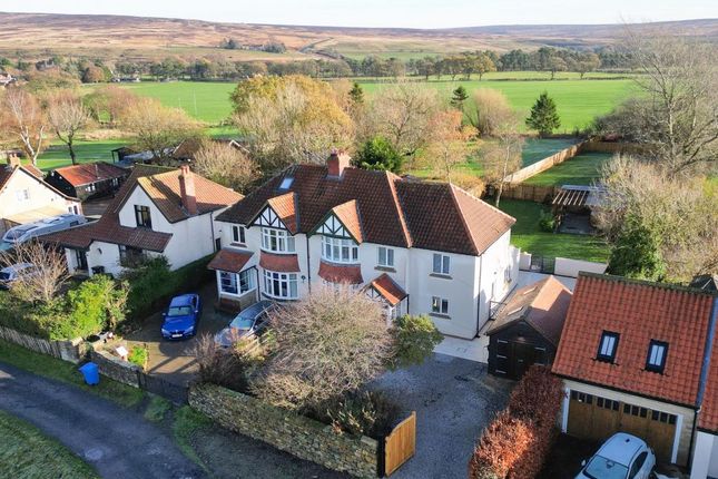 4 bedroom semi-detached house for sale