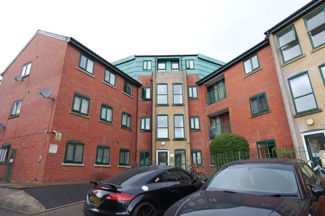 Birch Lane, Manchester M13 1 bed flat for sale
