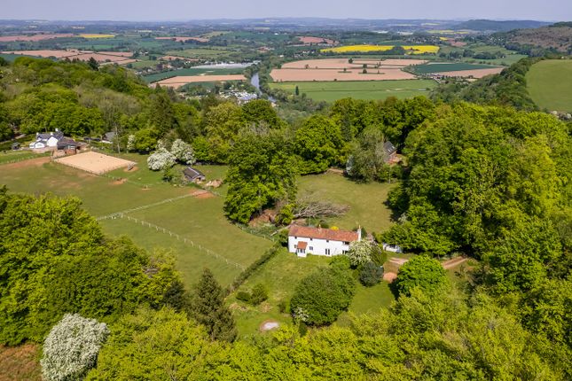 The Doward, Symonds Yat, Hereford, HR9 4 bed detached house for sale