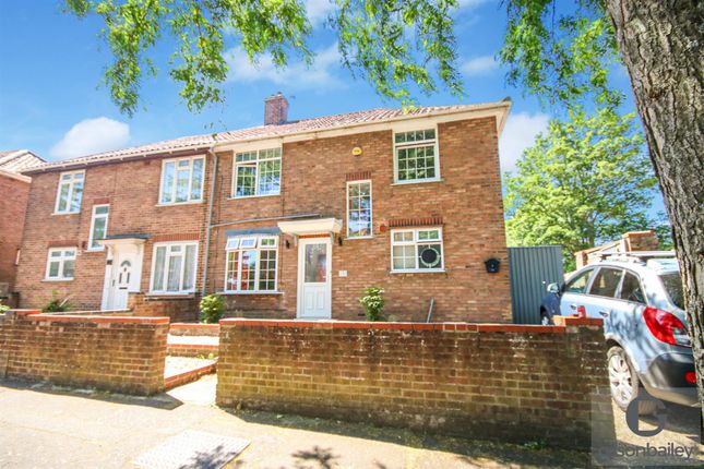 6 bedroom semi-detached house for sale