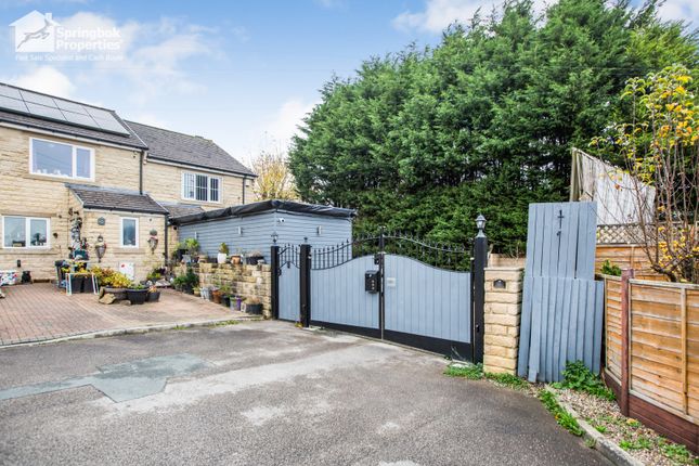 2 bedroom semi-detached house for sale