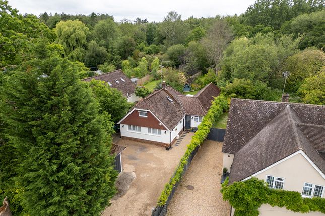 Pondtail Road, Horsham, RH12 4 bed bungalow for sale
