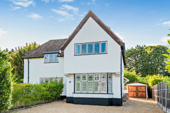 Eastfield Road, Royston, Hertfordshire 3 bed detached house for sale