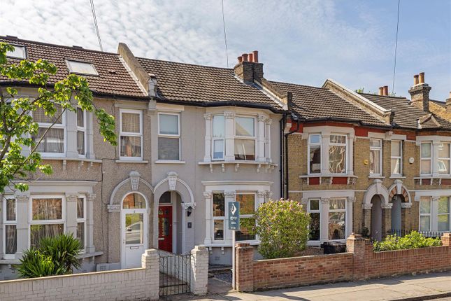 Melvin Road, Penge, London, SE20 3 bed semi