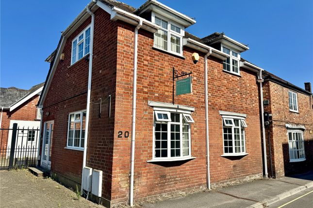 New Street, Lymington, Hampshire, SO41 2 bed detached house for sale