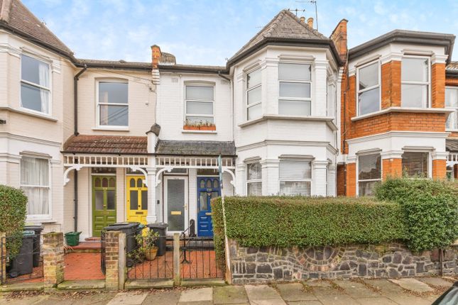 2 bed maisonette