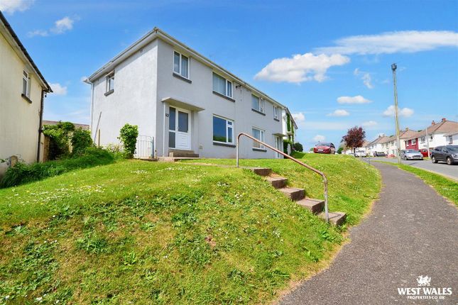 Coombs Drive, Milford Haven 3 bed semi