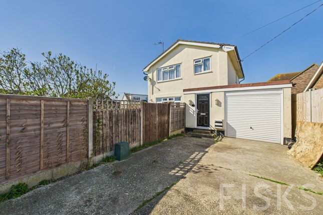Caro Road, Canvey Island, SS8 3 bed detached house for sale
