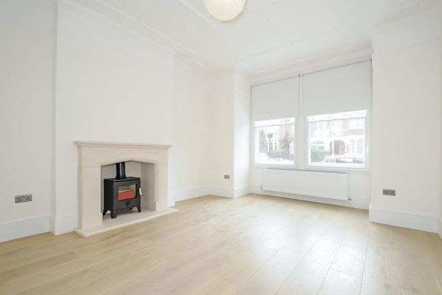 Stanthorpe Road, Streatham, London, SW16 4 bed semi