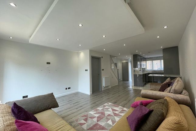 5 bed semi-detached house