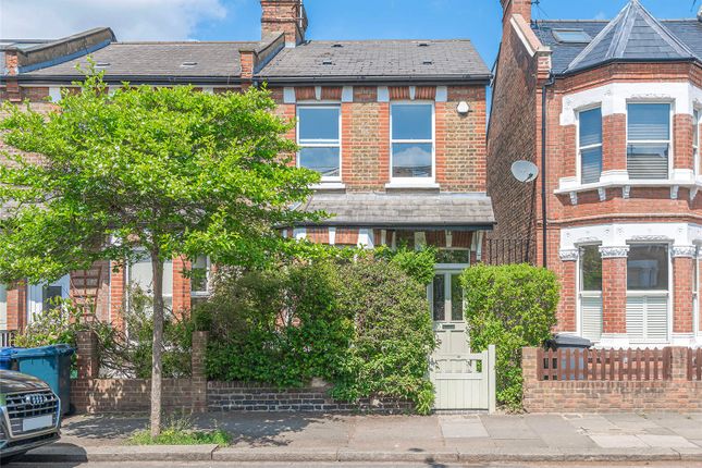 Hertford Road, London, N2 3 bed end of terrace house for sale