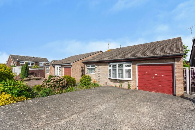 Kedleston Drive, Ilkeston, DE7 2 bed detached bungalow for sale