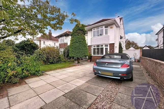 Greenford Road, Southport PR8 5 bed semi