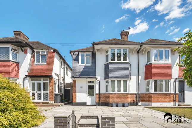 Village Way, Beckenham, BR3 3 bed semi