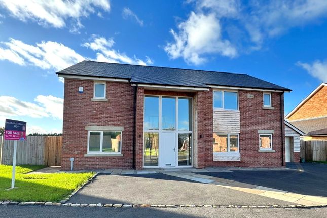 Moss Lane, Preston PR4 4 bed detached house for sale